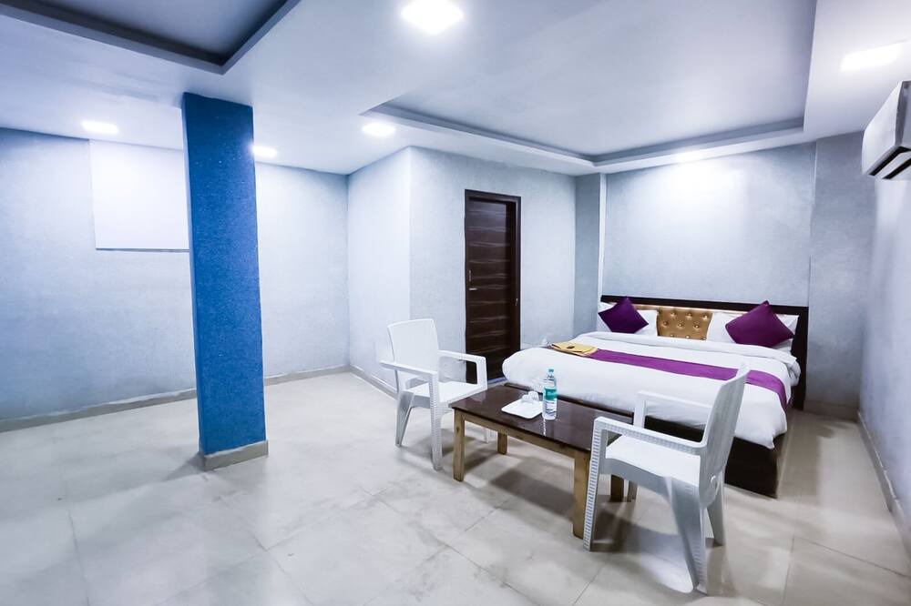 Photo of Bedroom in Sector 27