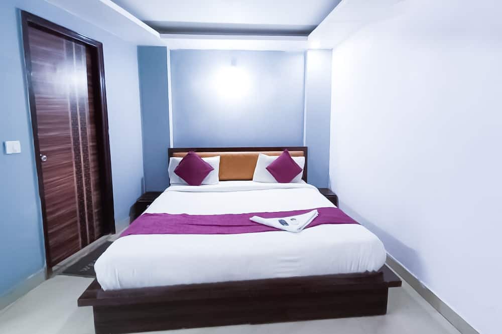 Photo of Bedroom in Sector 27