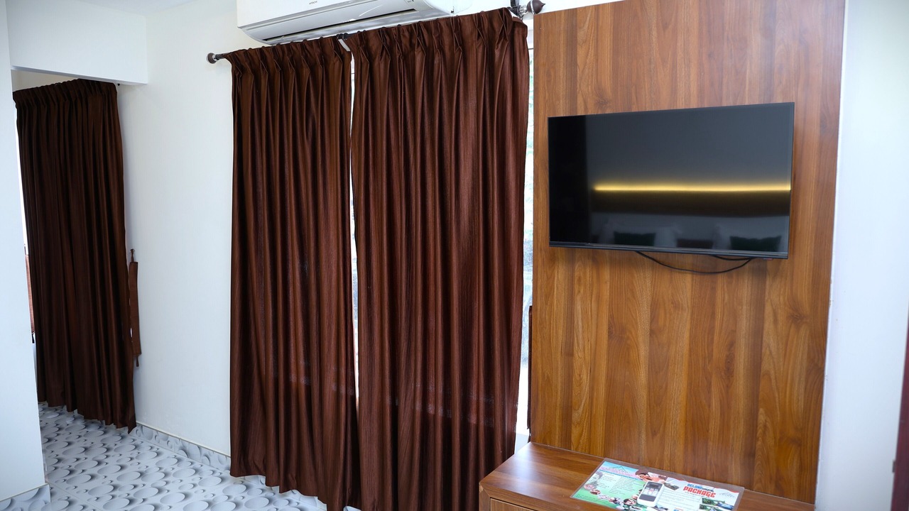 Photo of Bedroom in Takkalai