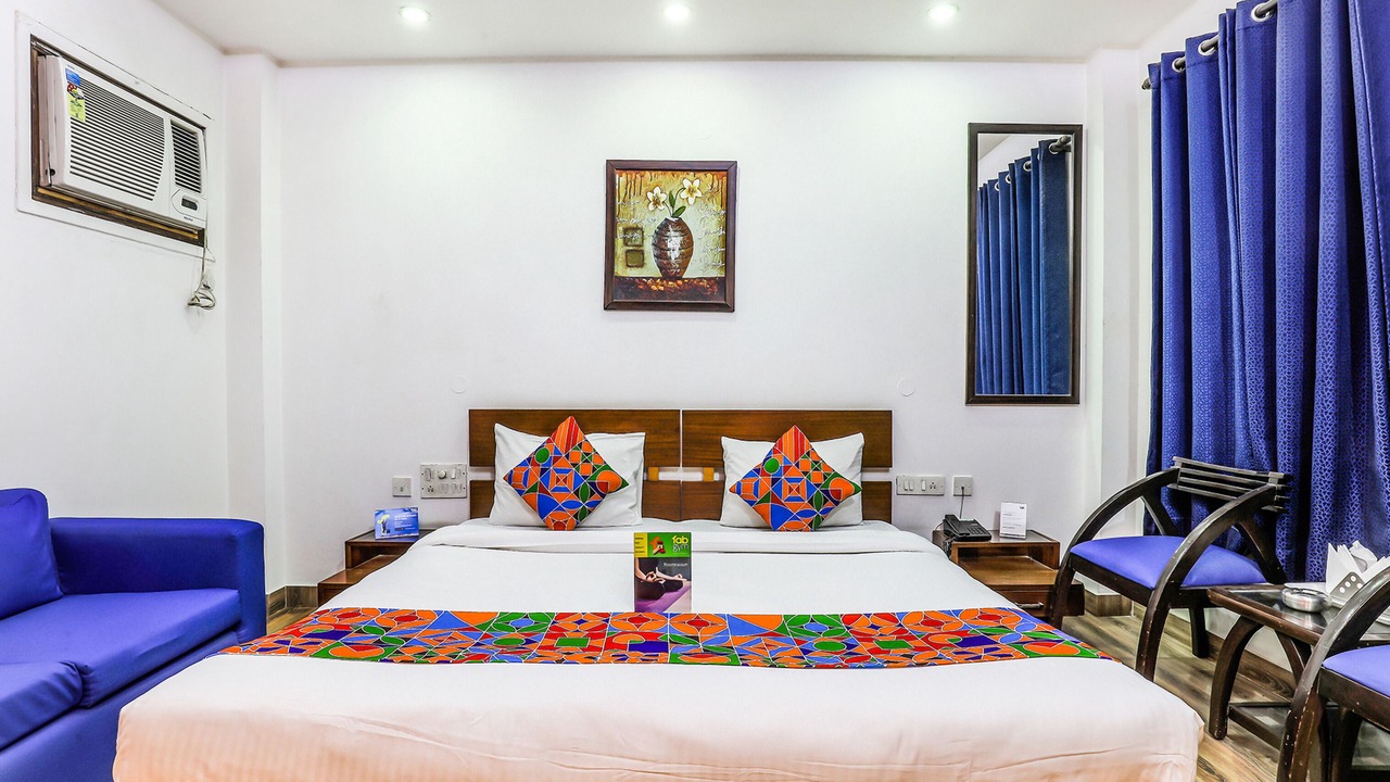 Photo of Bedroom in Sushant Lok