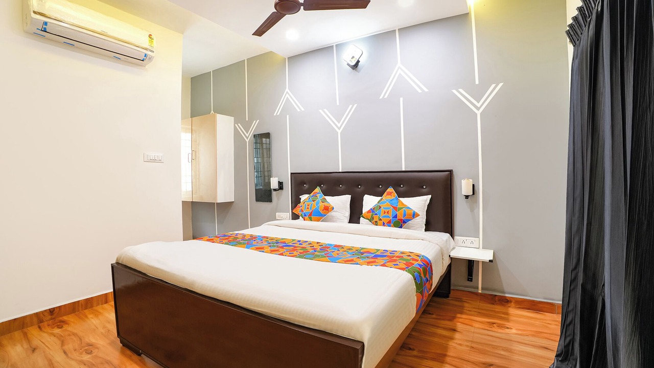 Photo of Bedroom in Royapettah