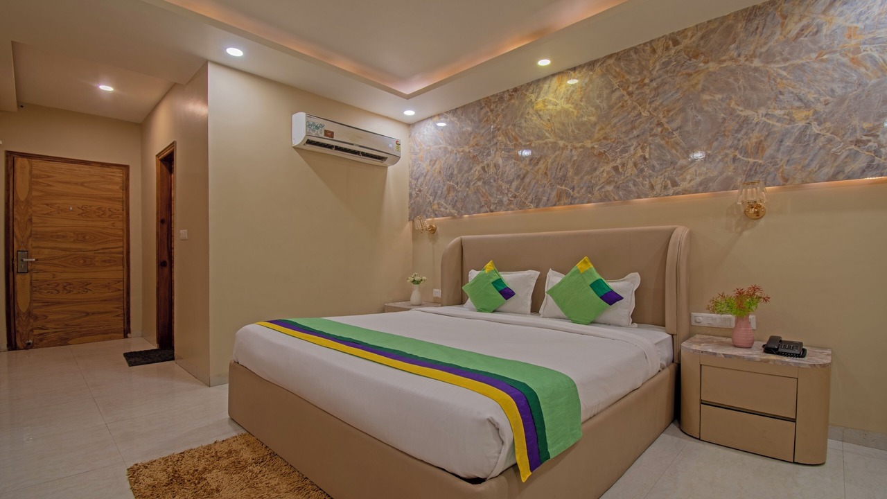 Photo of Bedroom in Sector 51