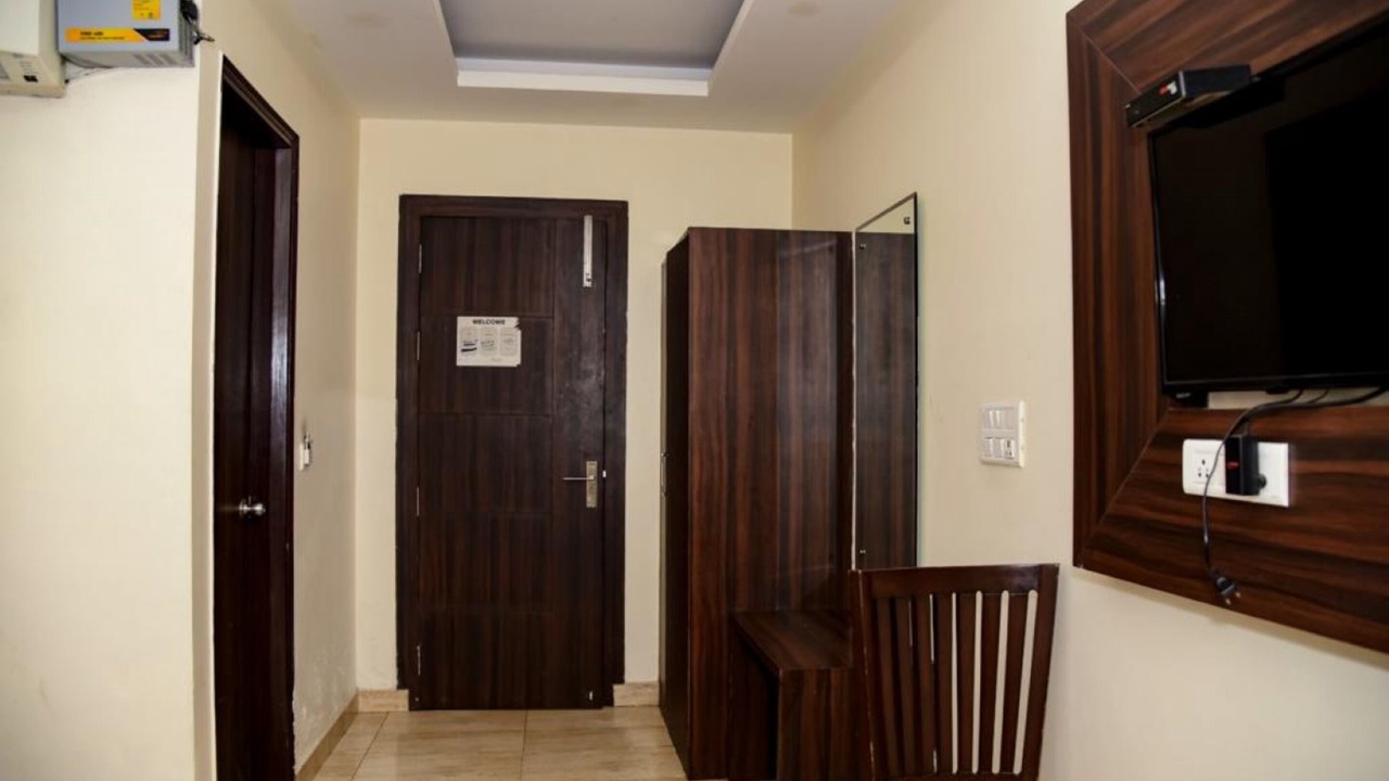 Photo of Bedroom in Vasundhara