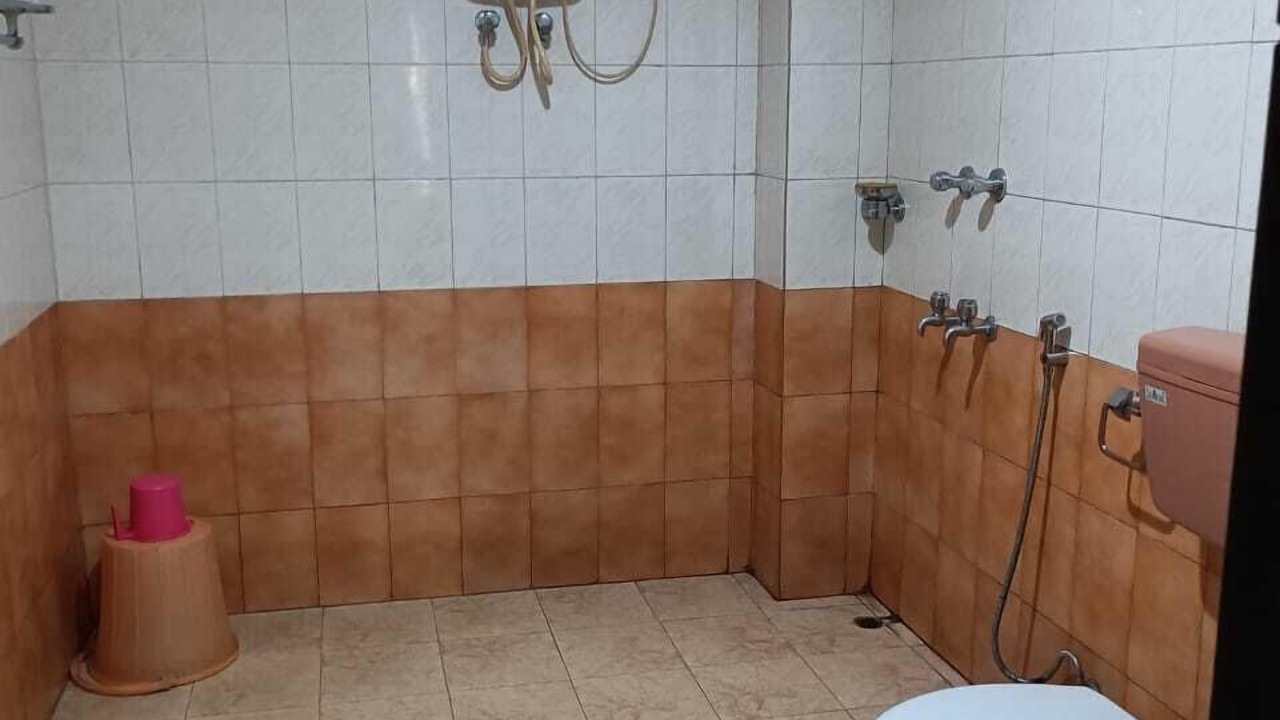 Photo of Bathroom in Paltan Bazaar