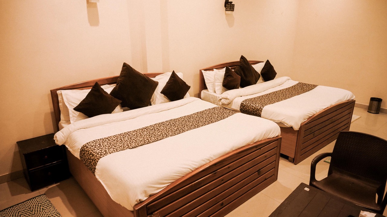 Photo of Bedroom in Mukteshwar