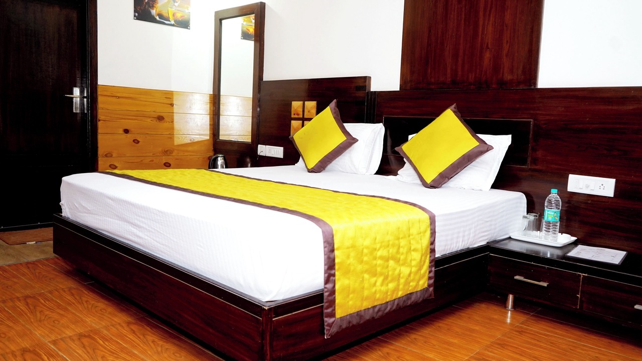 Photo of Bedroom in Chail