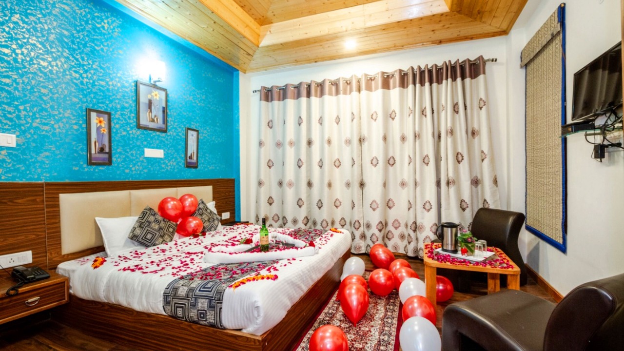 Photo of Bedroom in Jagatsukh