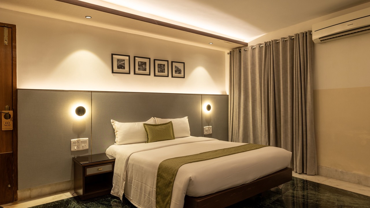 Photo of Bedroom in Teynampet