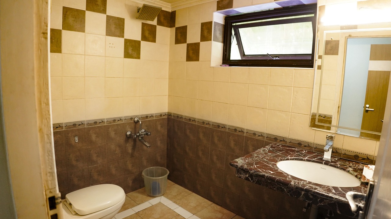 Photo of Bathroom in Pulamanthole