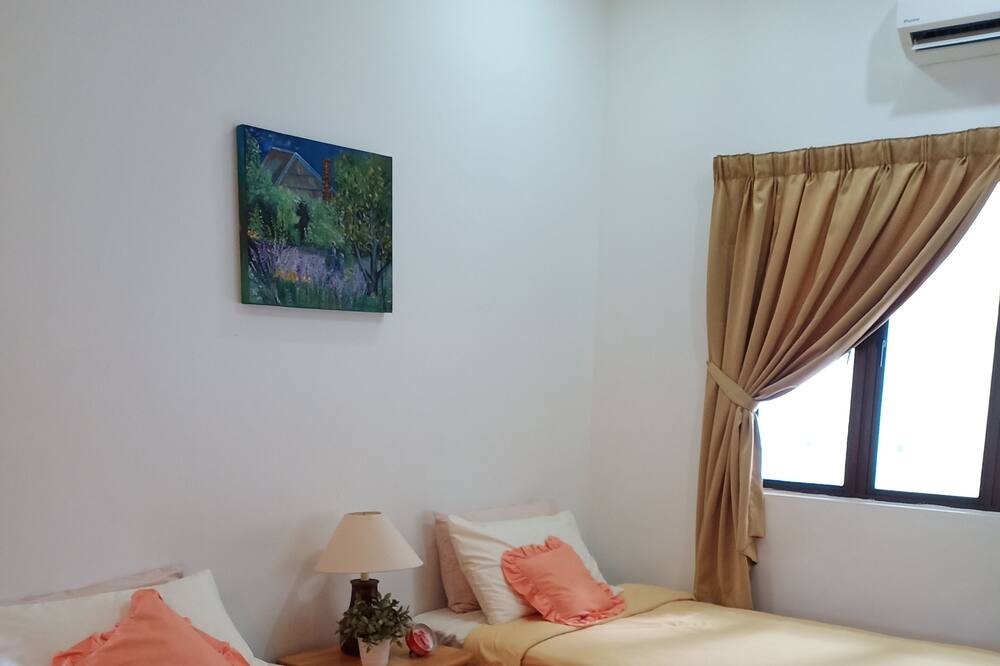 Photo of Bedroom in Tanjung Tokong
