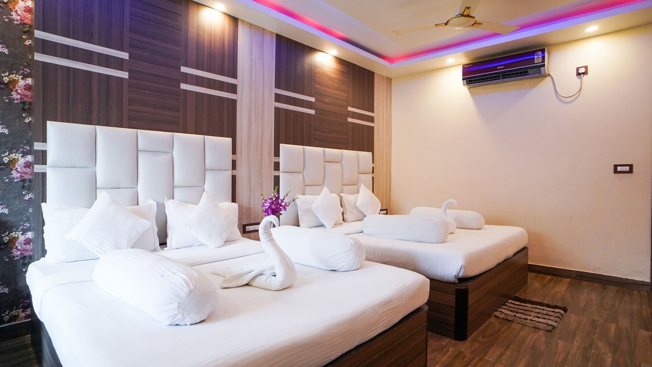 Photo of Bedroom in Mandarmani