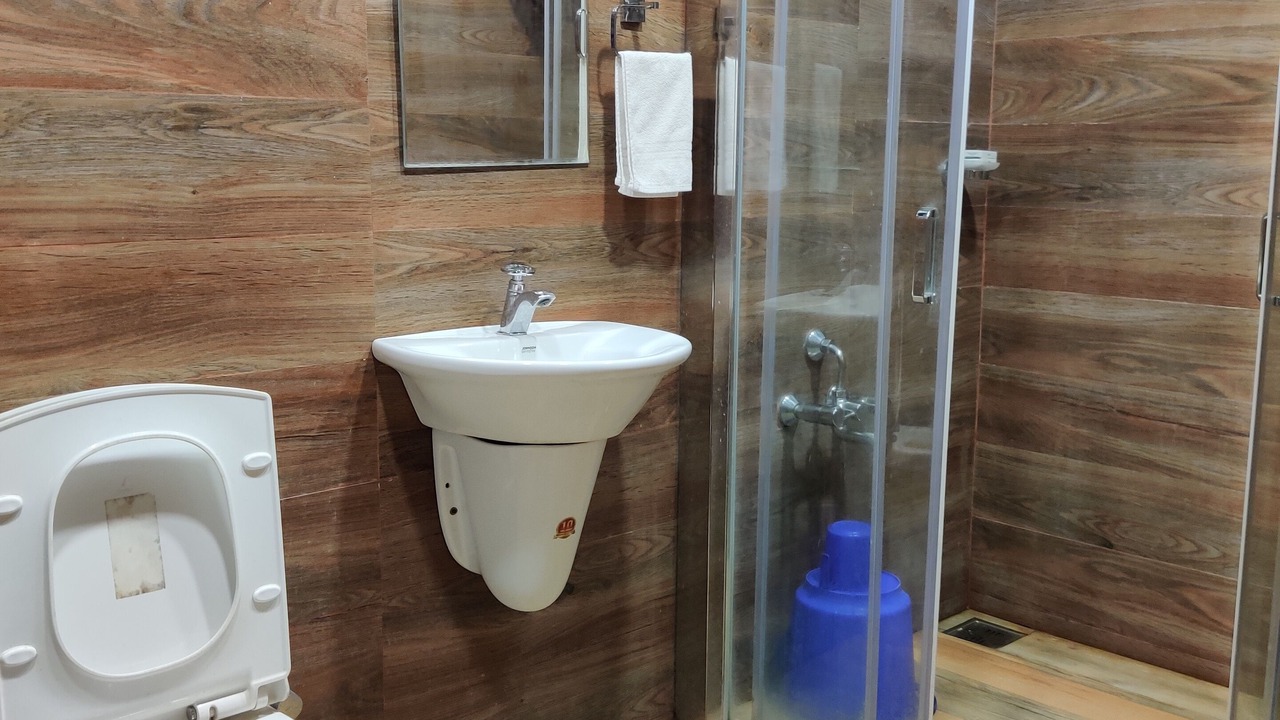 Photo of Bathroom in Kalpetta