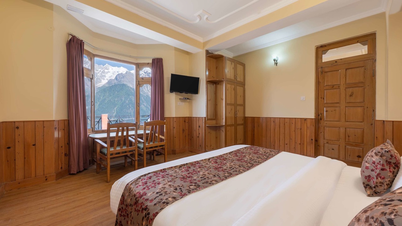 Photo of Bedroom in Kalpa