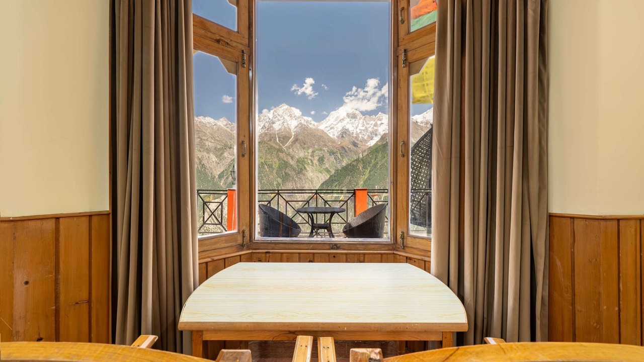 Photo of Bedroom in Kalpa