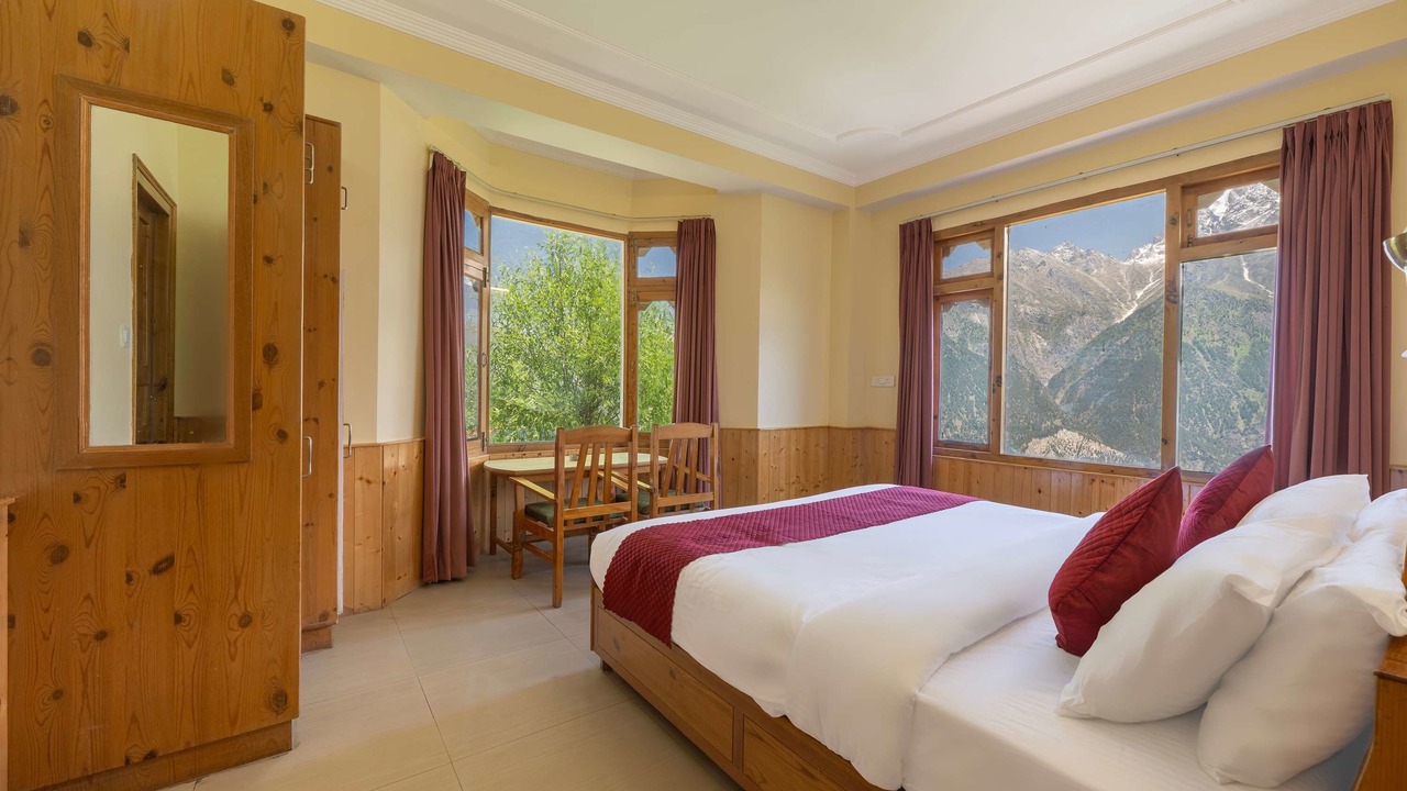 Photo of Bedroom in Kalpa