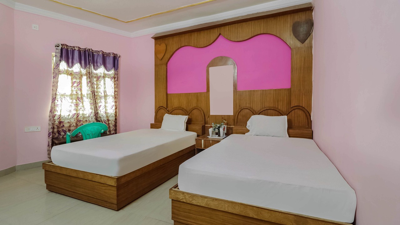 Photo of Bedroom in Bodh Gaya