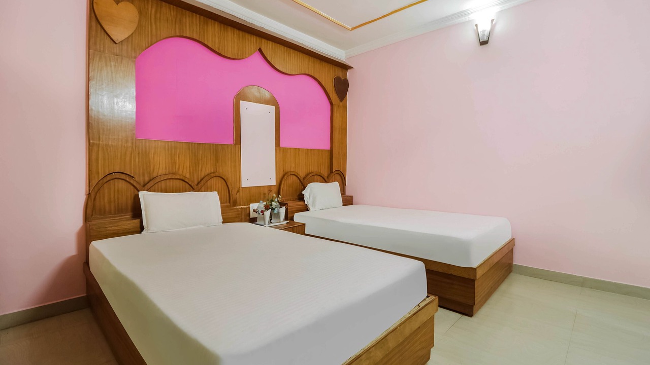 Photo of Bedroom in Bodh Gaya