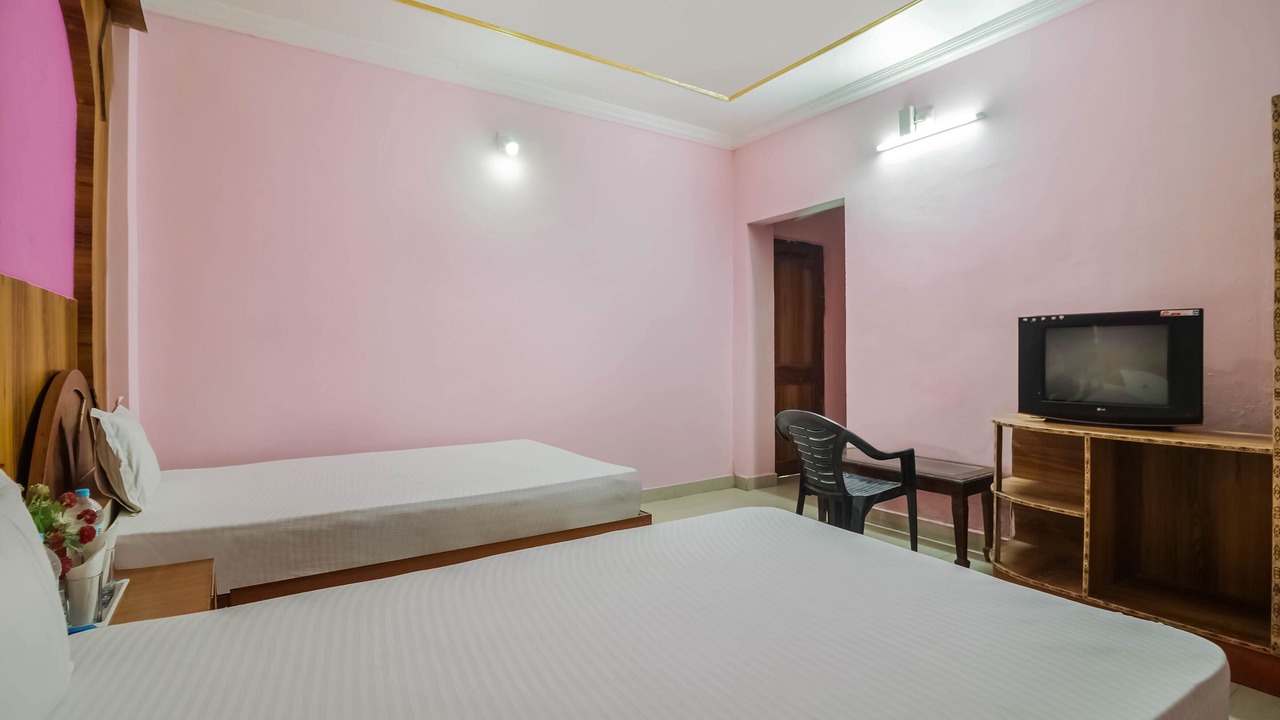 Photo of Bedroom in Bodh Gaya