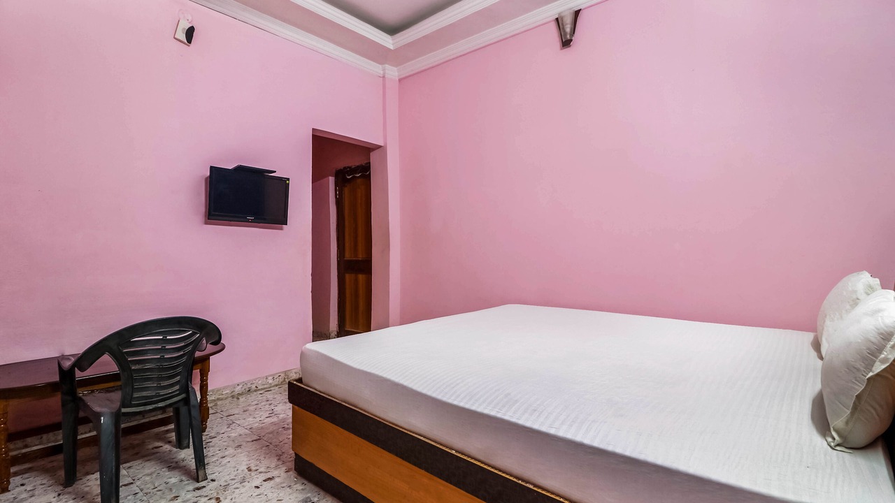 Photo of Bedroom in Bodh Gaya