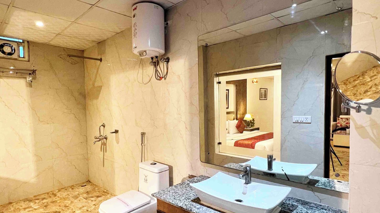 Photo of Bathroom in Mahipalpur Extension