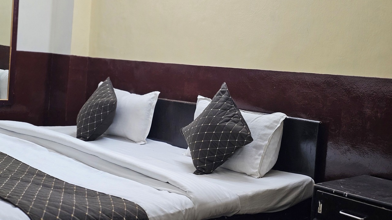 Photo of Bedroom in Nizamuddin East