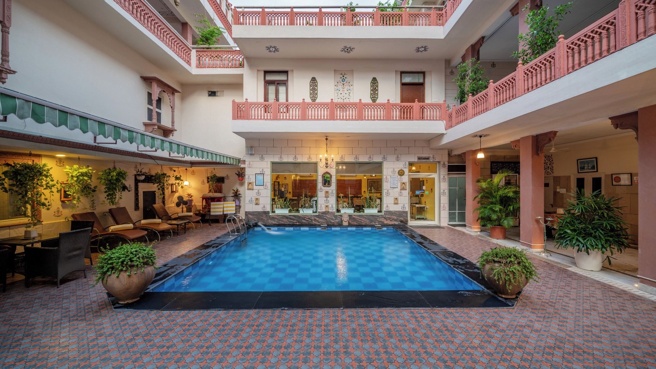 Photo of Outdoor in Adarsh Nagar