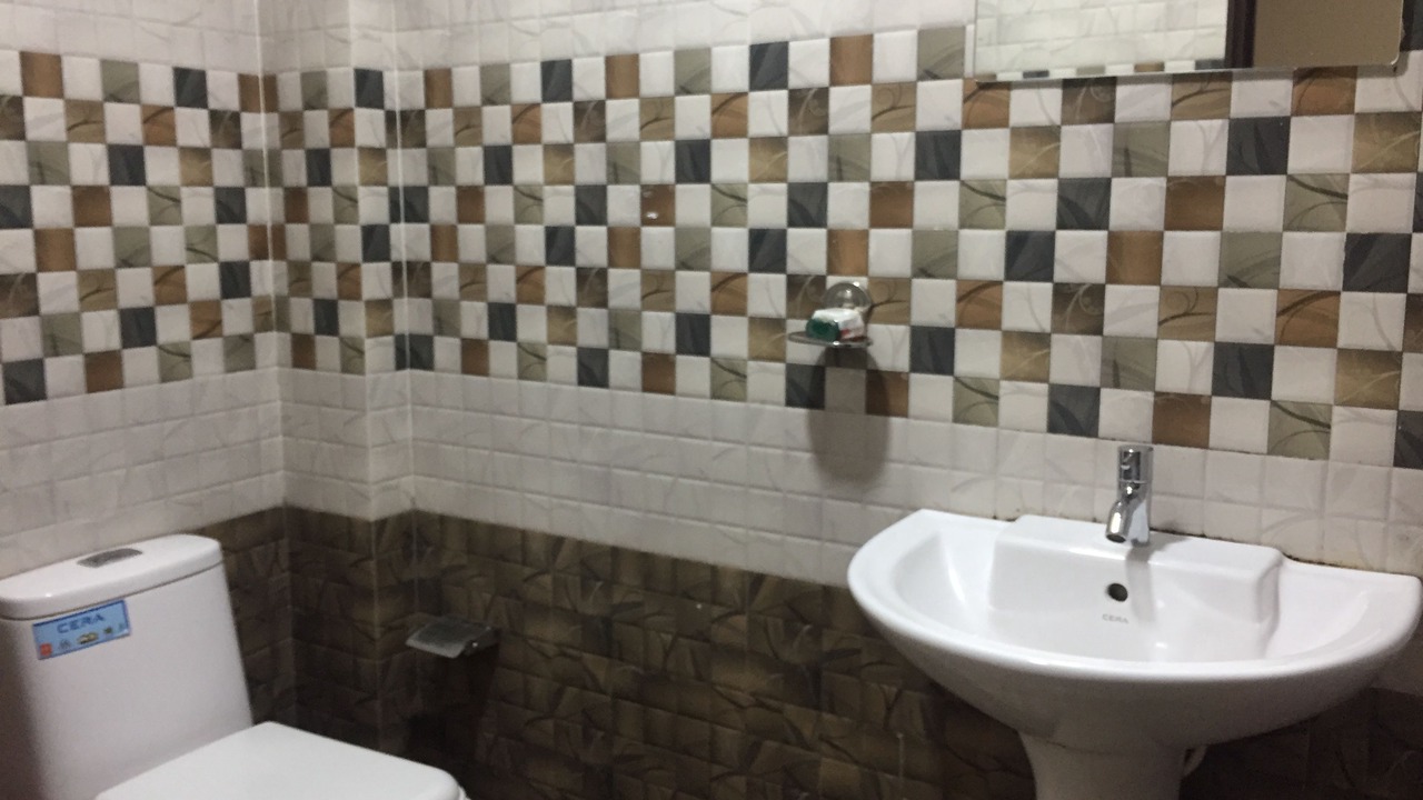 Photo of Bathroom in Onamthuruth