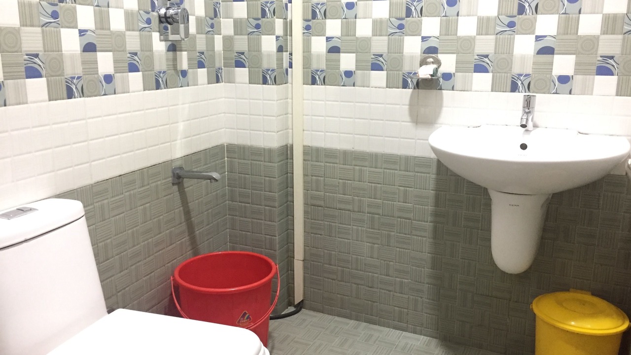 Photo of Bathroom in Onamthuruth
