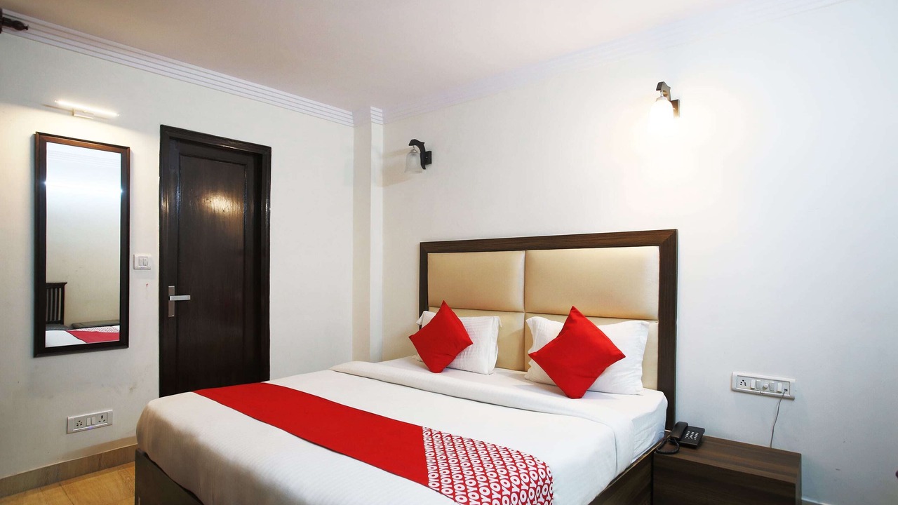 Photo of Bedroom in Chittaranjan