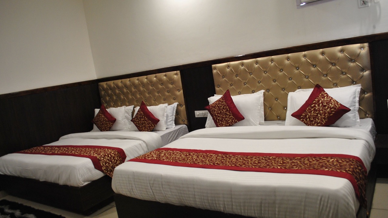 Photo of Bedroom in Katra