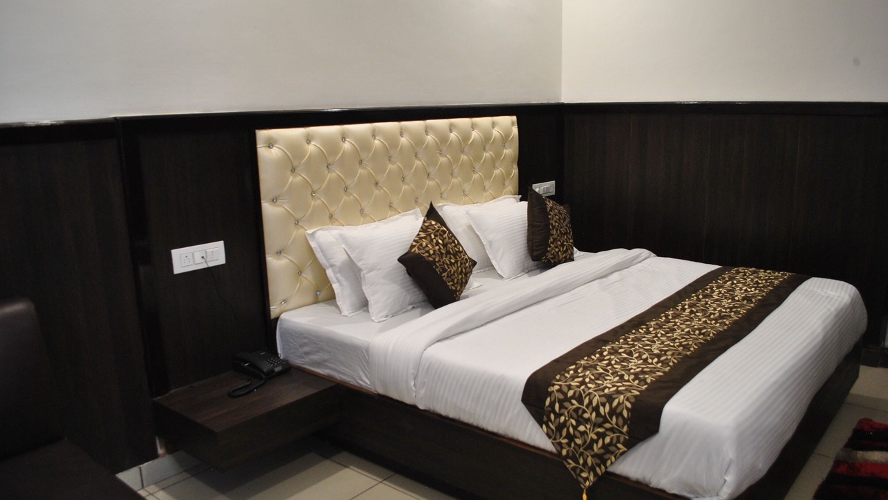 Photo of Bedroom in Katra