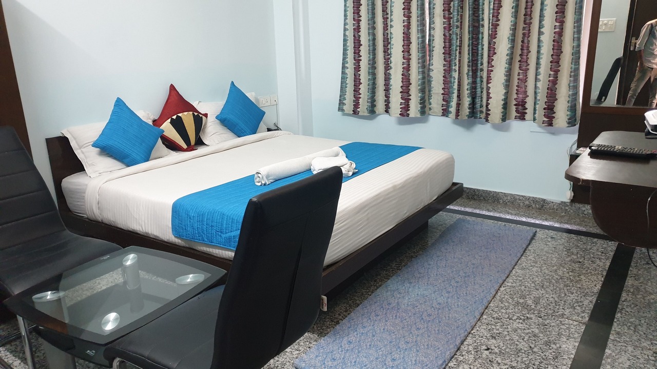 Photo of Bedroom in Tapovan