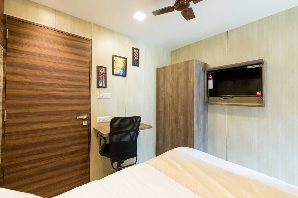 Photo of Bedroom in J B Nagar