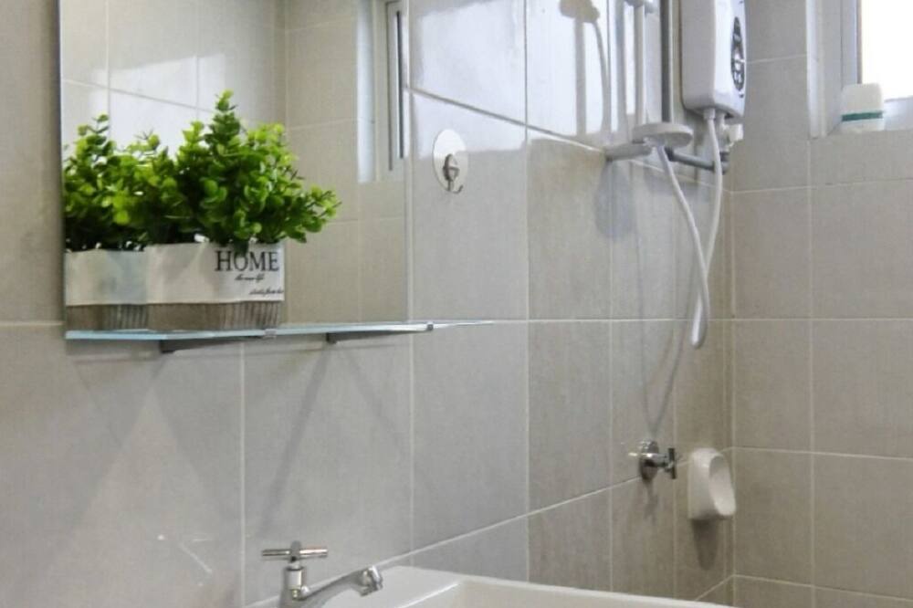 Photo of Bathroom in Kampung Permatang Masjid