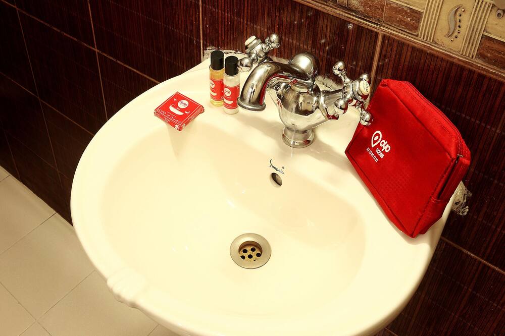 Photo of Bathroom in Bhowanipore