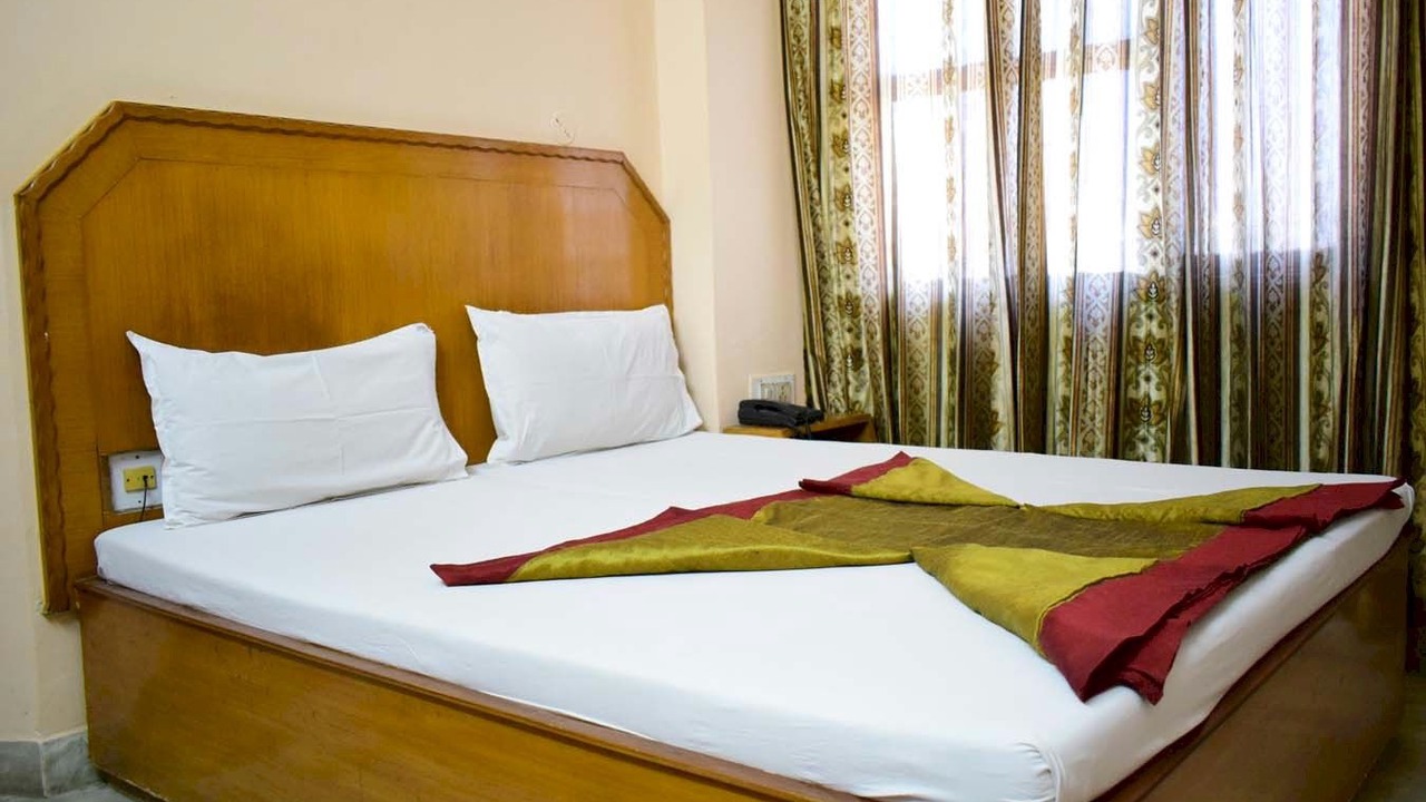 Photo of Bedroom in Adarsh Nagar