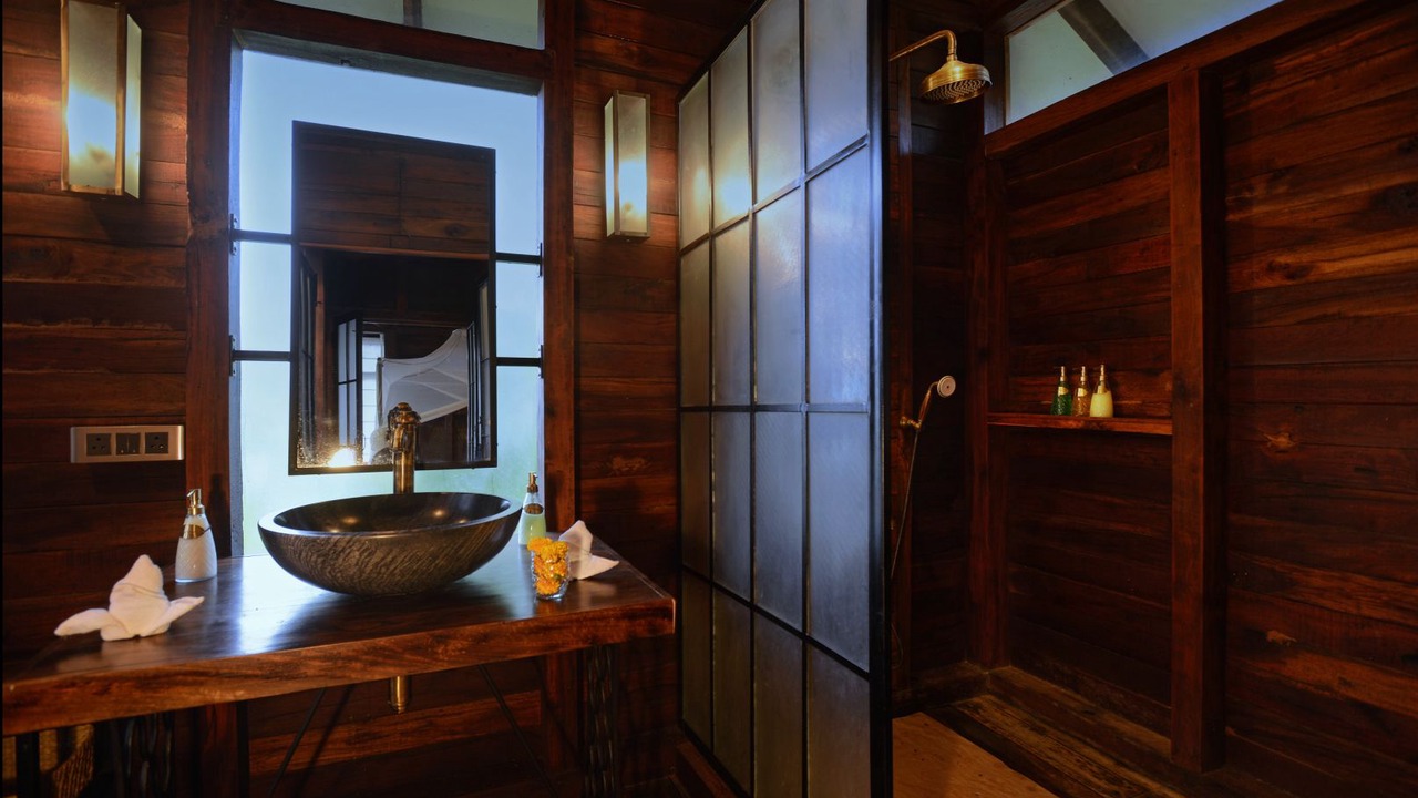 Photo of Bathroom in Sarrahirri