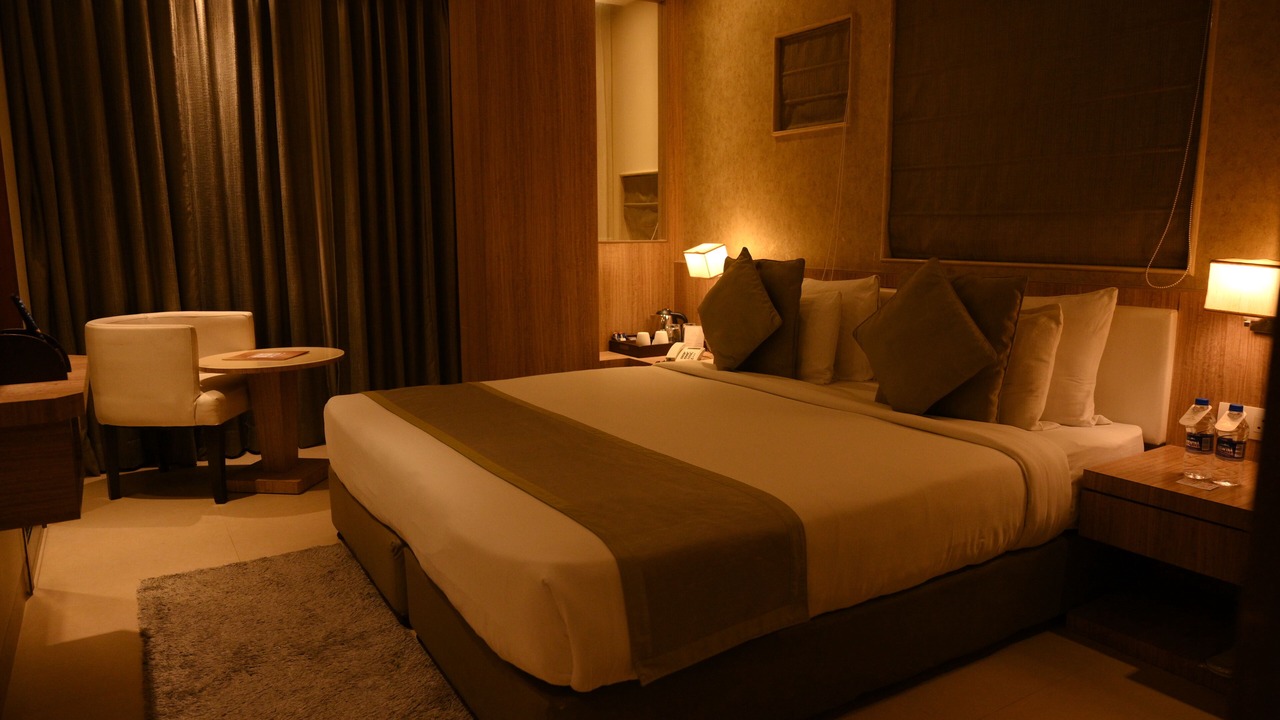 Photo of Bedroom in Lake Town