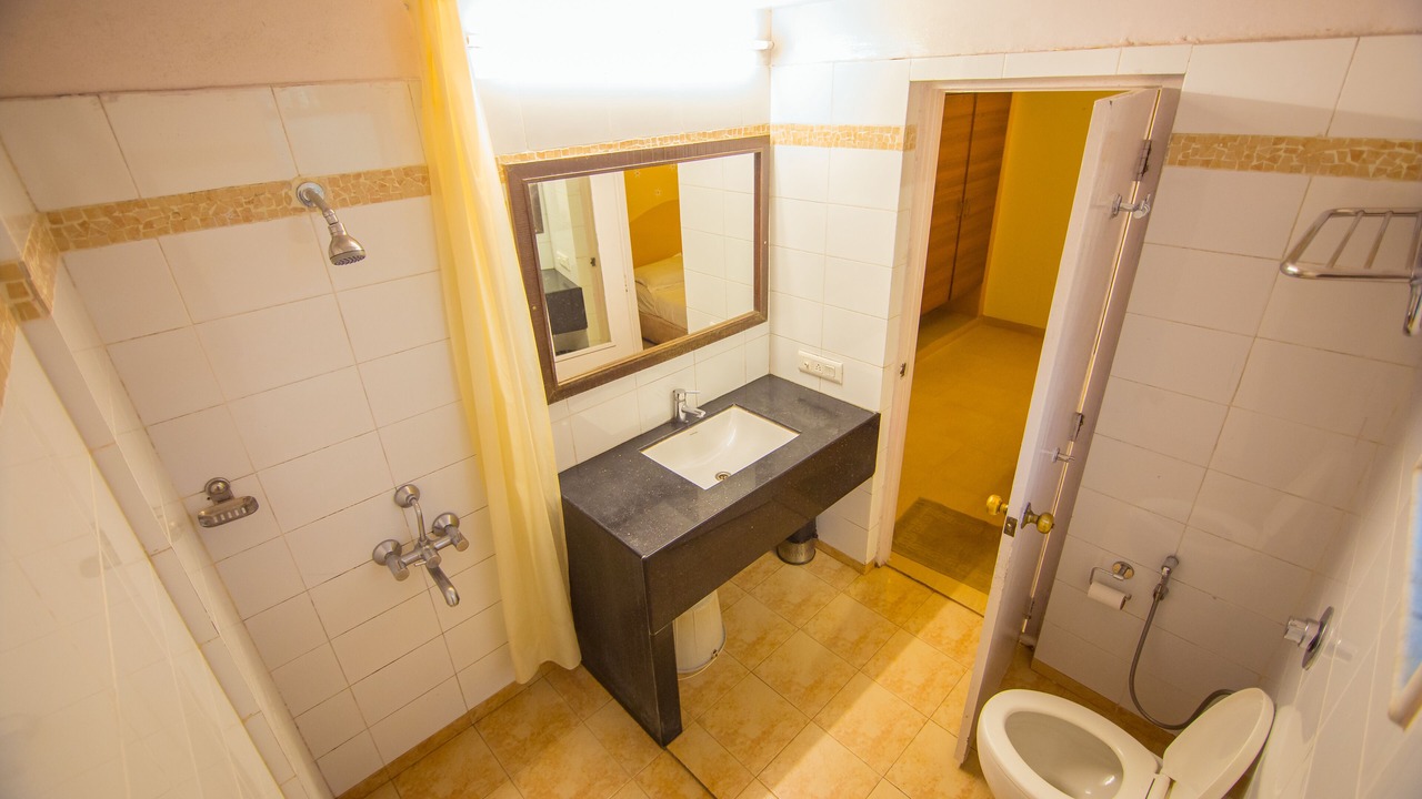 Photo of Bathroom in Candolim