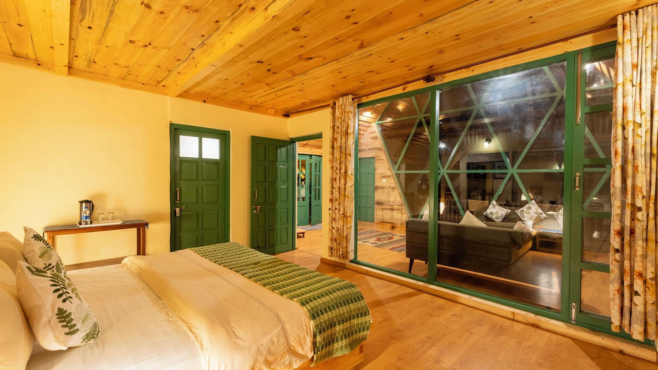 Photo of Bedroom in Naukuchiyatal