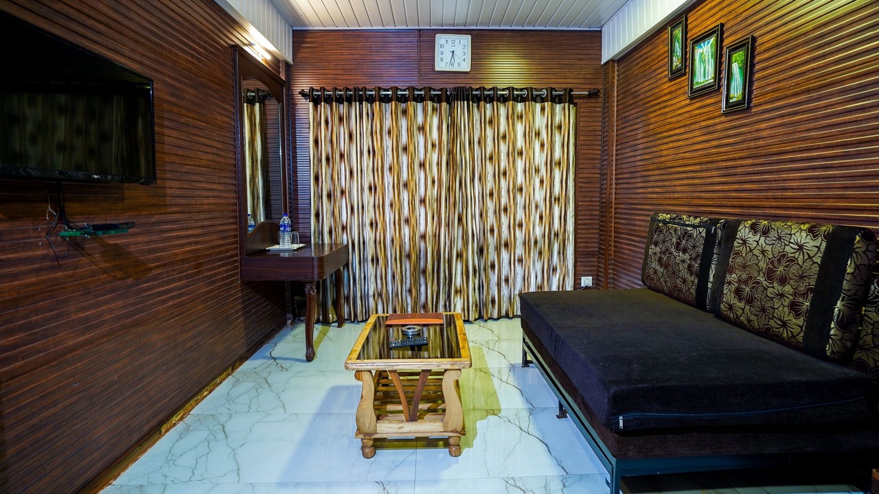 Photo of Bedroom in Matheran