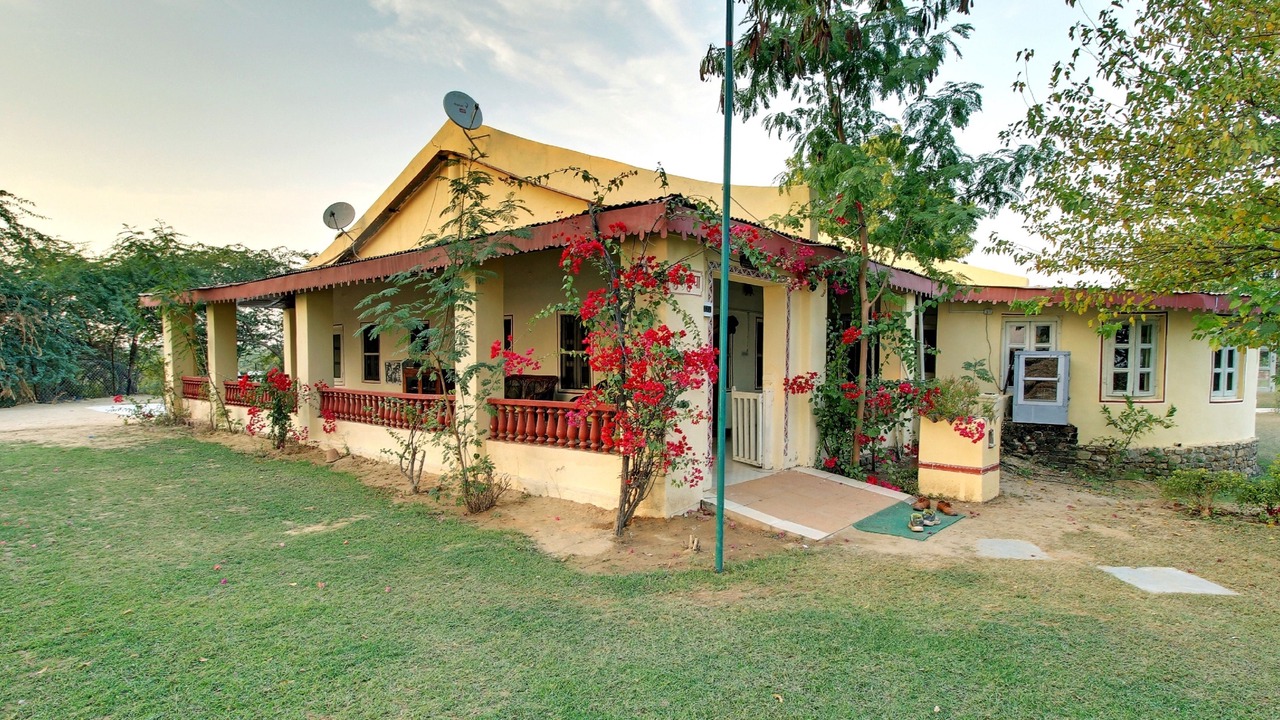 Photo of Outdoor in Khandar