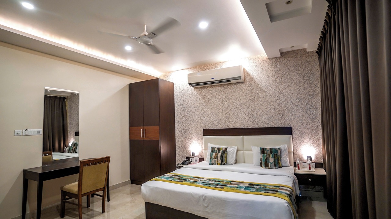 Photo of Bedroom in Mahanagar