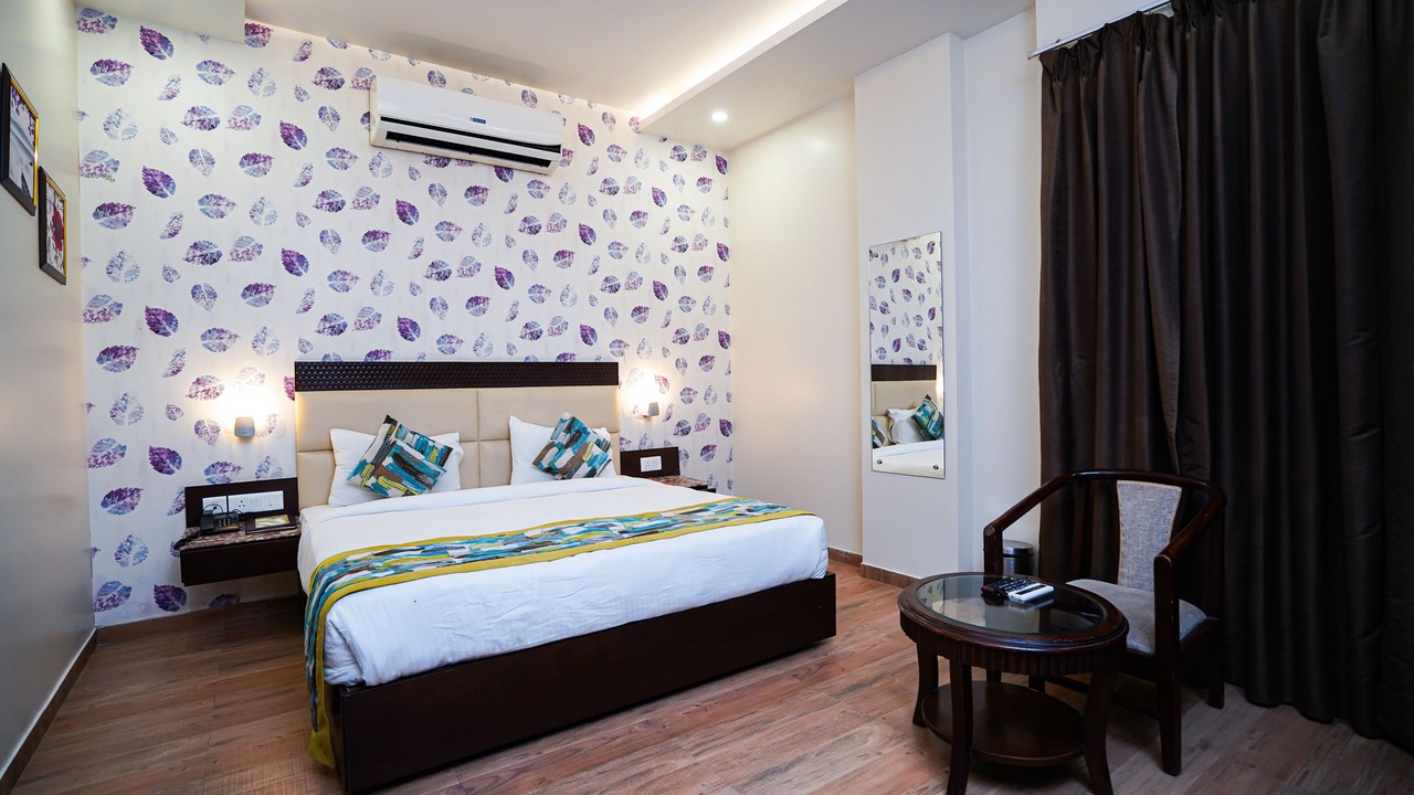 Photo of Bedroom in Mahanagar