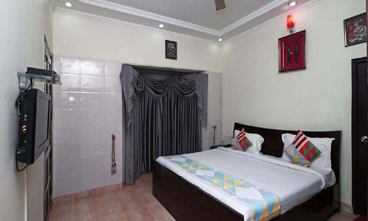 Photo of Bedroom in Naukuchiyatal