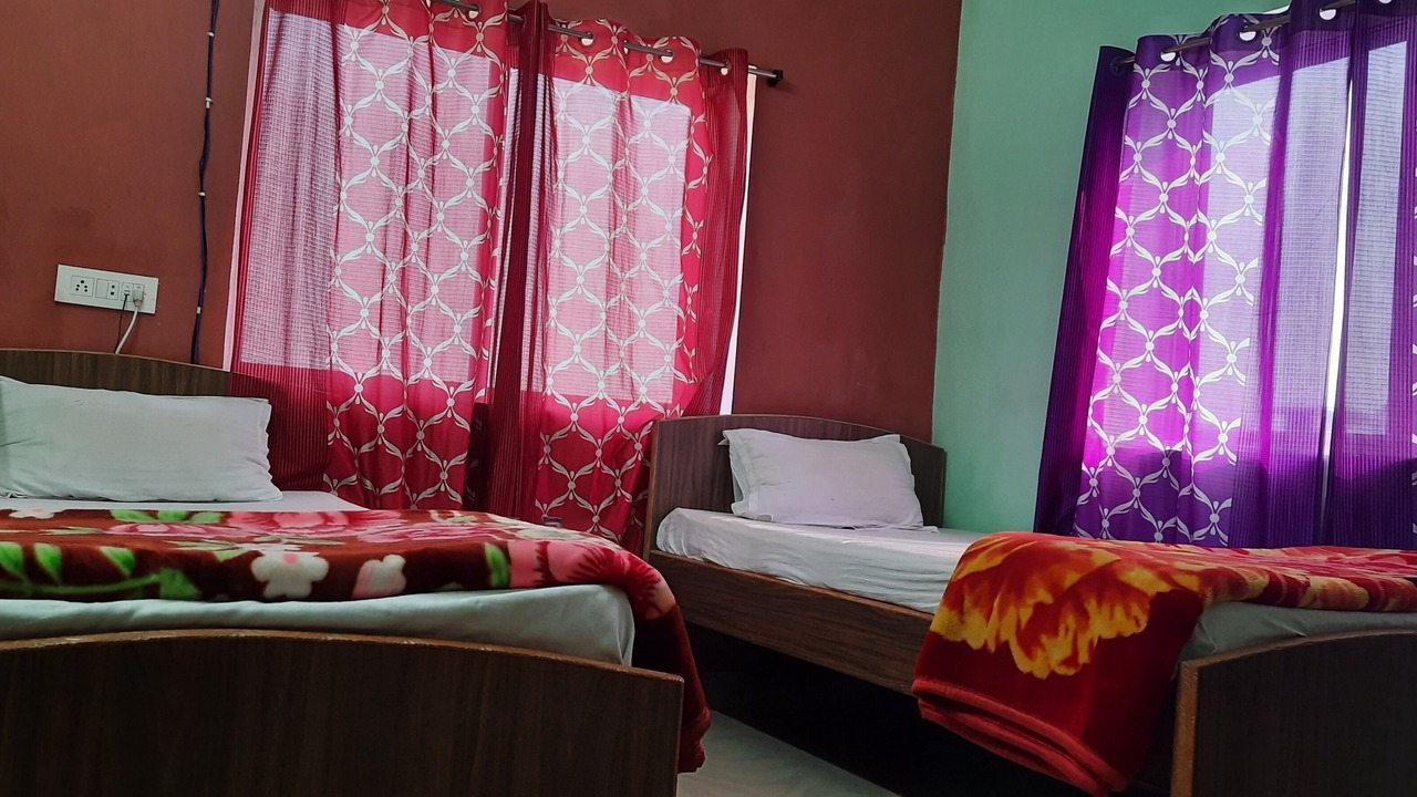 Photo of Bedroom in Bodh Gaya