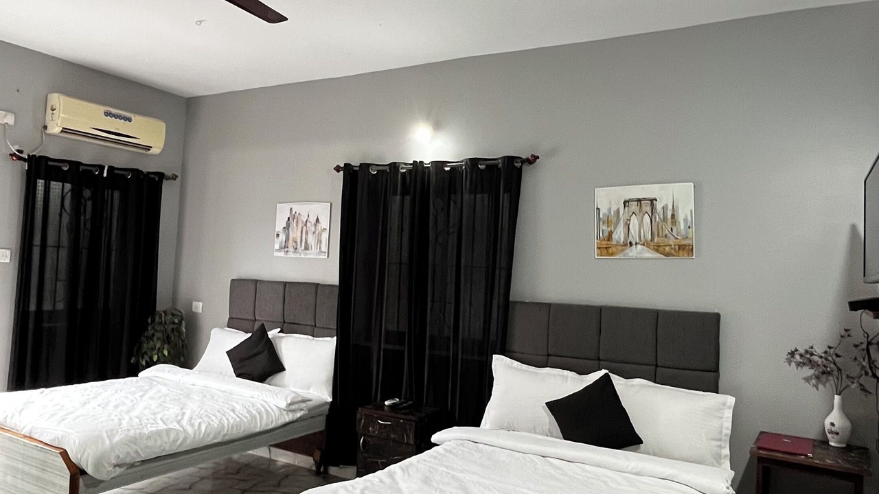 Photo of Bedroom in Candolim