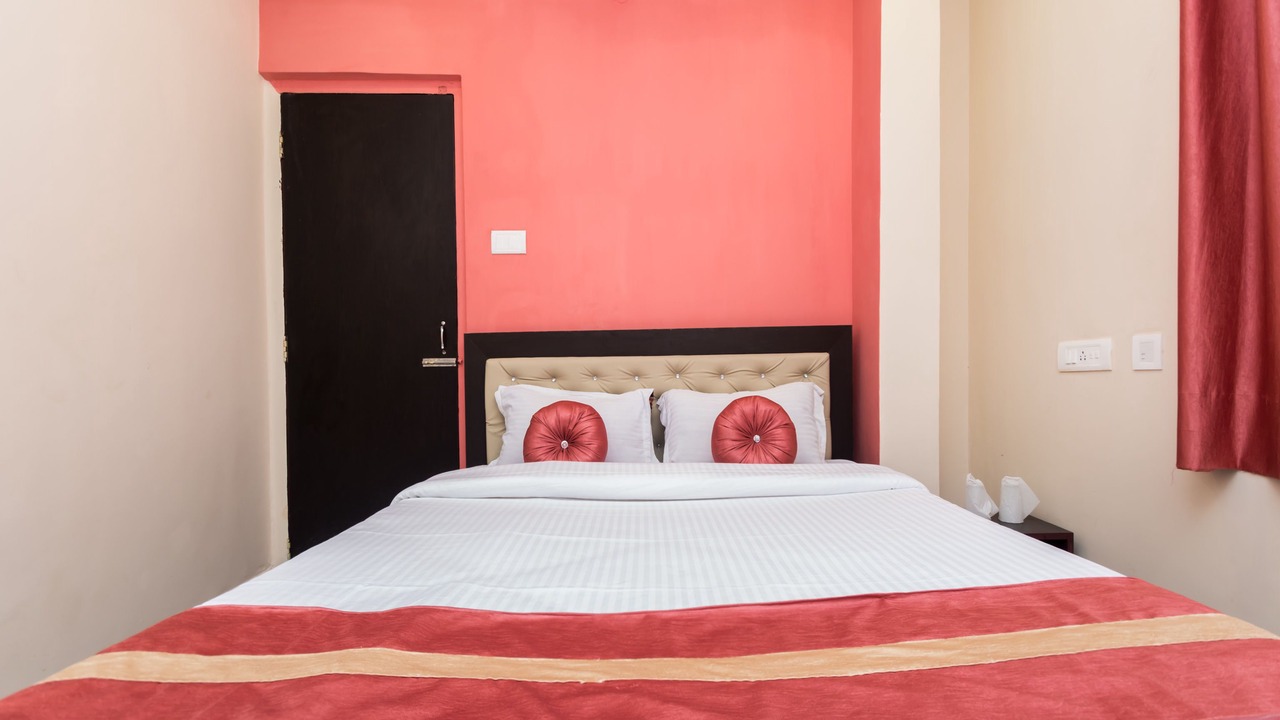 Photo of Bedroom in Chinar Park