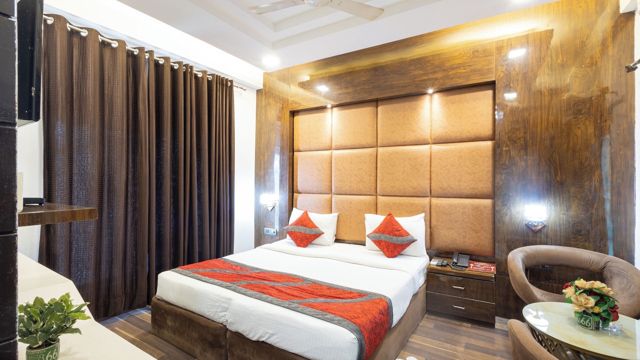 Photo of Bedroom in Karol Bagh