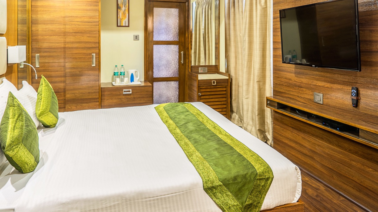 Photo of Bedroom in Navarangpura Gam